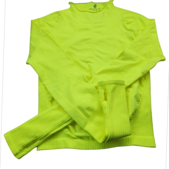 Free People Movement M/L Good Karma High-Neck Top Highlighter NWOT Athleisure - Picture 7 of 12